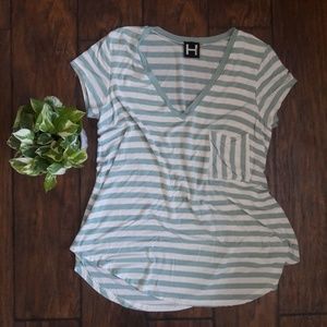 Striped V Neck H By Bordeaux Size Medium